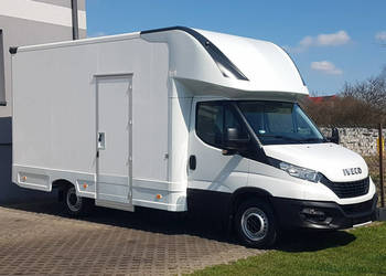 Iveco Daily KONTENER NISKOPODŁOGOWY 4,43x2,23x2,42 SKLEP BAR FOODTRUCK KAM… na sprzedaż  Poręba