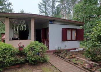 Działka budowlana z domkiem letniskowym, używany na sprzedaż  Rosanów