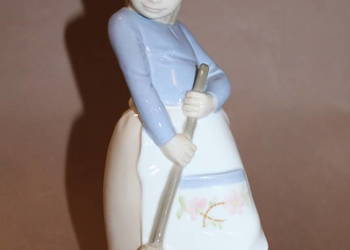 Figurka sprzątającej dziewczynki Zaphir nr 500 na sprzedaż  Szczecin