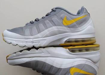 Używany, Buty 40 wkładka 25,5 damskie sportowe Nike Air Max Invigor na sprzedaż  Kraków