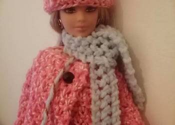 Używany, Kurtka czapka szalik torba ubranko dla lalki Barbie na sprzedaż  Płock