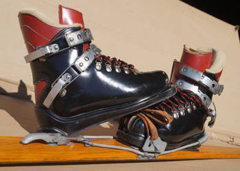 Buty narciarskie stare FOZ roz. 37 na sprzedaż  Pruchnik