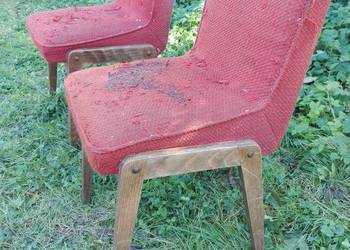 Krzesła PRL AGA drewniane tapicerowane krzesło na sprzedaż  Skarżysko-Kamienna