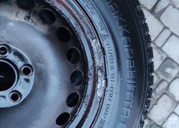 Nokian hakkapeliitta 8 215/60 R16 99T XL, z kolcami, używany na sprzedaż  Białystok