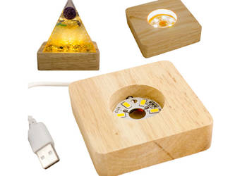 Podstawka Świecąca LED na USB do Piramidki Figurki 7x7 cm, używany na sprzedaż  Chorzów