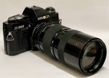MINOLTA X-300 Aparat LUSTRZANKA Teleobiektyw SOLIGOR 70-210mm ANALOGOWY, używany na sprzedaż  Warszawa