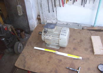Silnik elektryczny 1,1 kw. tokarka,frezarka ,uchwyt tokarski na sprzedaż  Zielona Góra