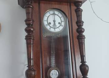 Zegar wiszacy XIX/XX wiek. Wybija godziny i 1/2 godziny, na sprzedaż  Lubin
