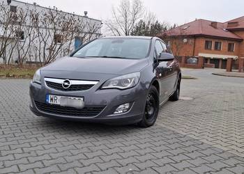 Opel Astra 1.6 B Turbo 2010r na sprzedaż  Radom