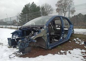 KIA PICANTO II 5D ĆWIARTKA LEWY PRZÓD POSZYCIE na sprzedaż  Trzciel