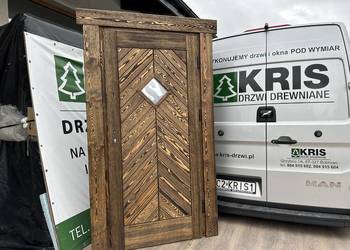 Drzwi zewnętrzne lite drewniane OD RĘKI SZCZOTKOWANE JODEŁKA na sprzedaż  Grzybno