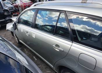 DRZWI LEWE TYŁ TOYOTA AVENSIS T25 1C0 na sprzedaż  Lipno