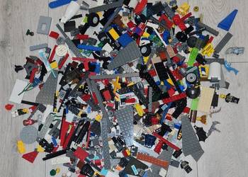Klocki Lego figurki zestaw nr 4 na sprzedaż  Łódź