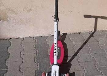 Hulajnoga dziecięcą scooter trójkołowa z kaskiem b.twin na sprzedaż  Bukowno