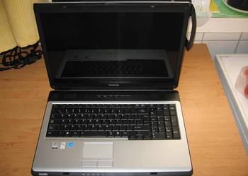 laptop nowy toshiba 17 cali na sprzedaż  Częstochowa