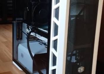 Używany, PC Gamingowy/Do pracy RTX 4070ti Ryzen 9 32gbDDR5 na sprzedaż  Busko-Zdrój