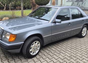 MERCEDES 124 2300 Benzyna na sprzedaż  Sochaczew