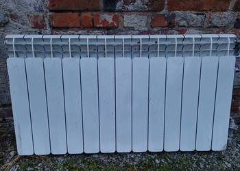 2x Kaloryfer aluminiowy 13 żeberek – sprawne, aluminium na sprzedaż  Skidniów